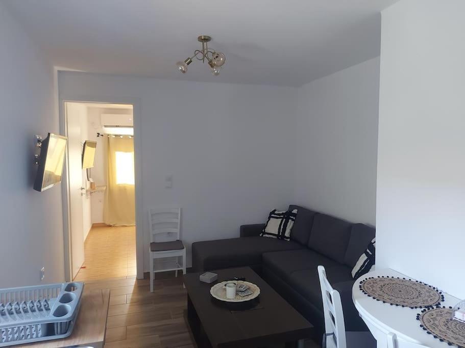Houlia Home Διαμέρισμα Με Δωρεάν Χώρο Στάθμευσης Steniaí 외부 사진