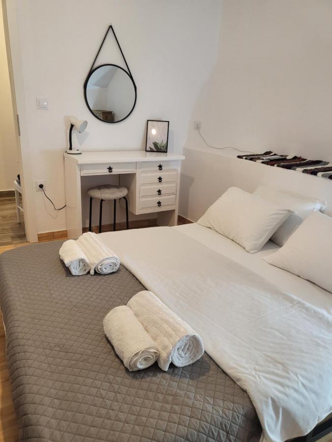 Houlia Home Διαμέρισμα Με Δωρεάν Χώρο Στάθμευσης Steniaí 외부 사진
